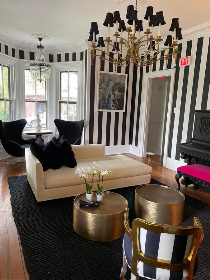 The Hugh Boutique B&B เคปเมย์ ภายนอก รูปภาพ